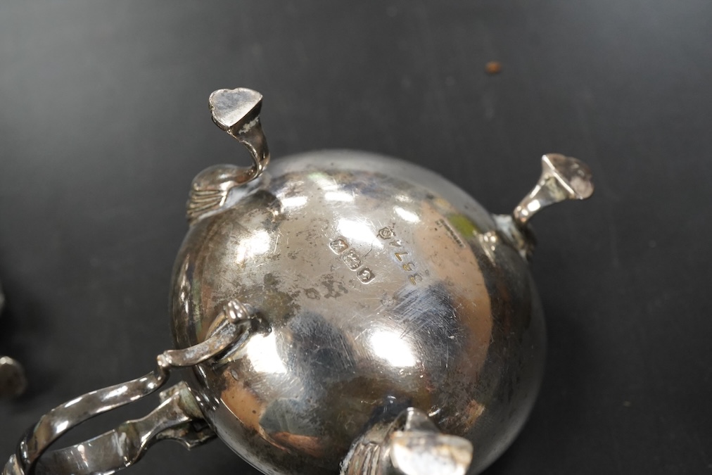 A George V silver three piece cruet set, weight approx. 7.16ozt